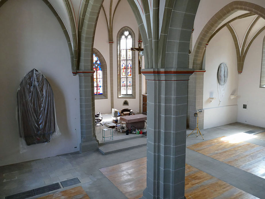 Das Gerüst ist in der Stadtpfarrkirche abgebaut (Foto: Karl-Franz Thiede)